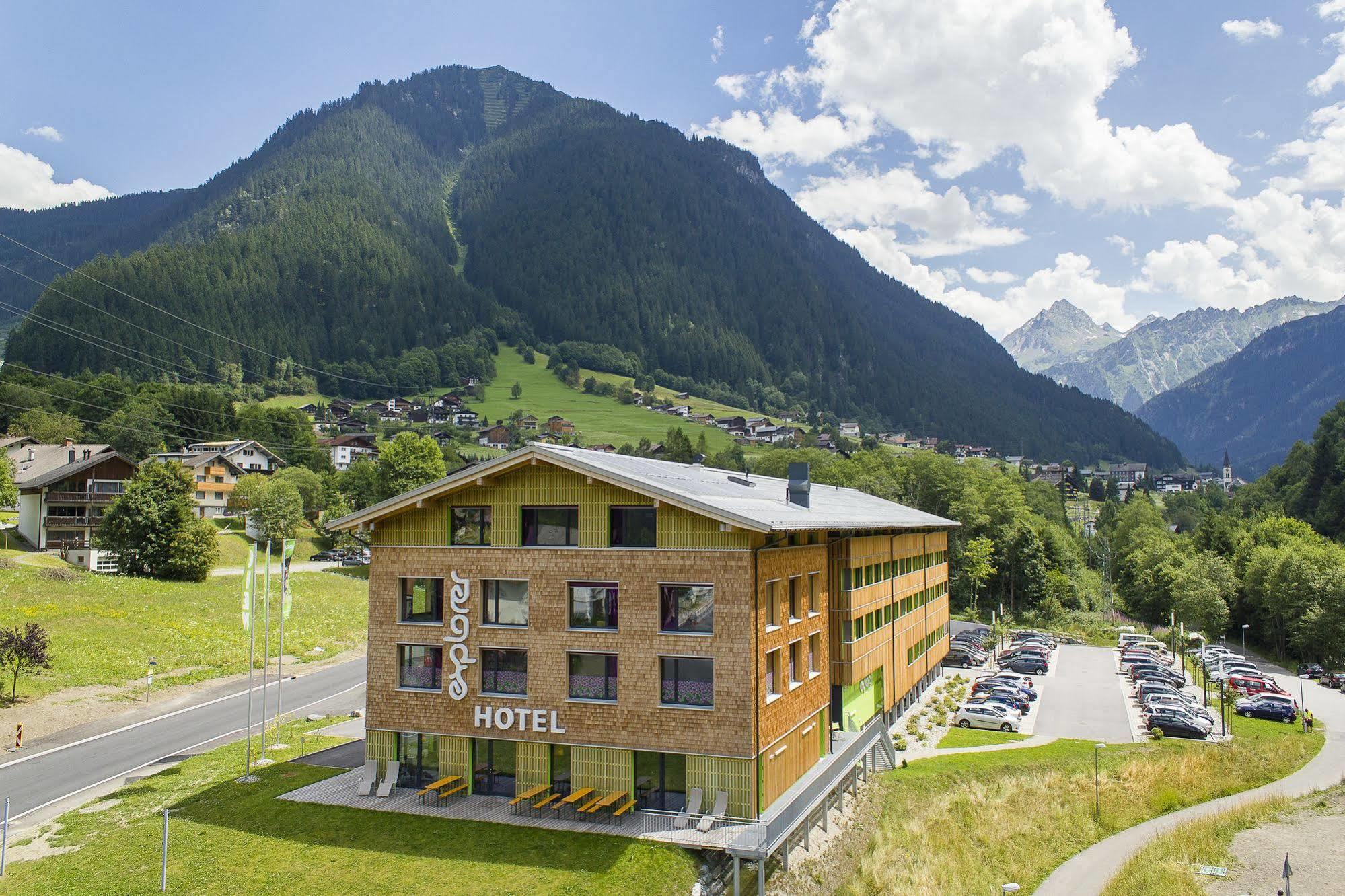 Explorer Hotel Montafon Gaschurn Esterno foto